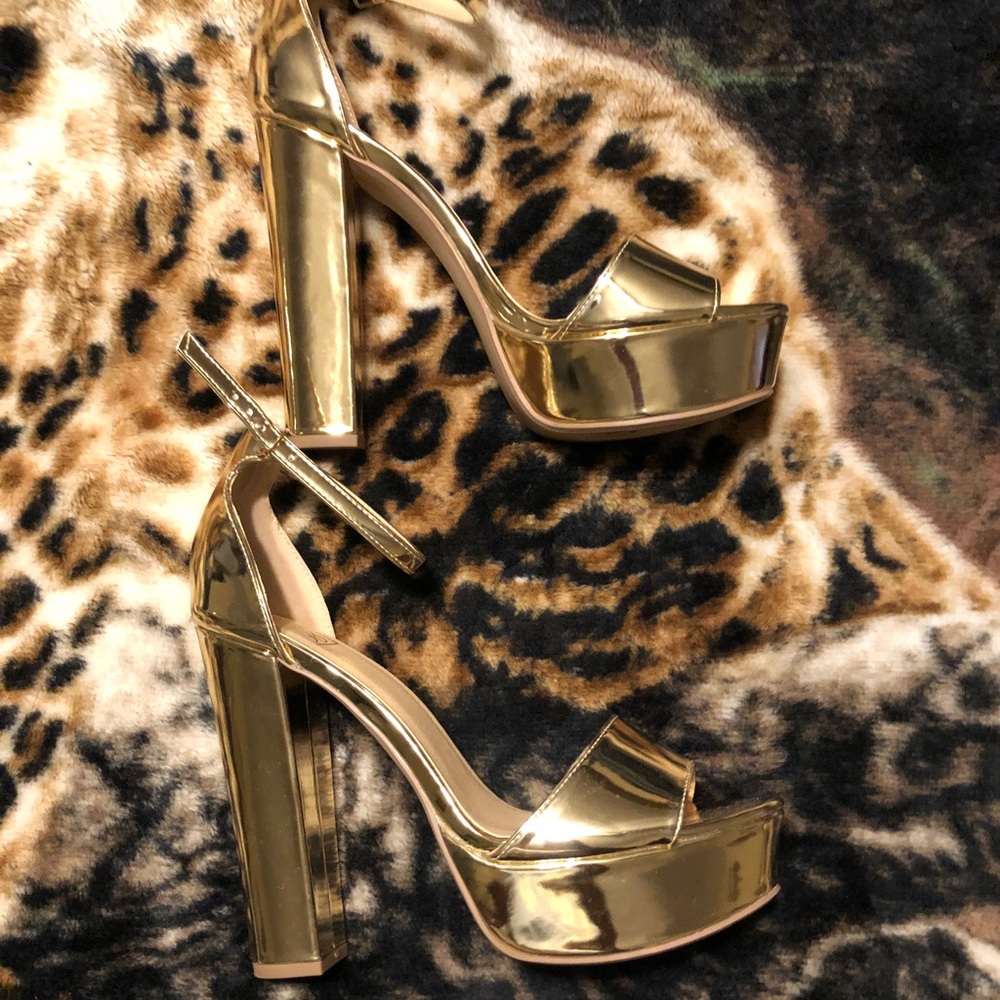 Gold Platforms